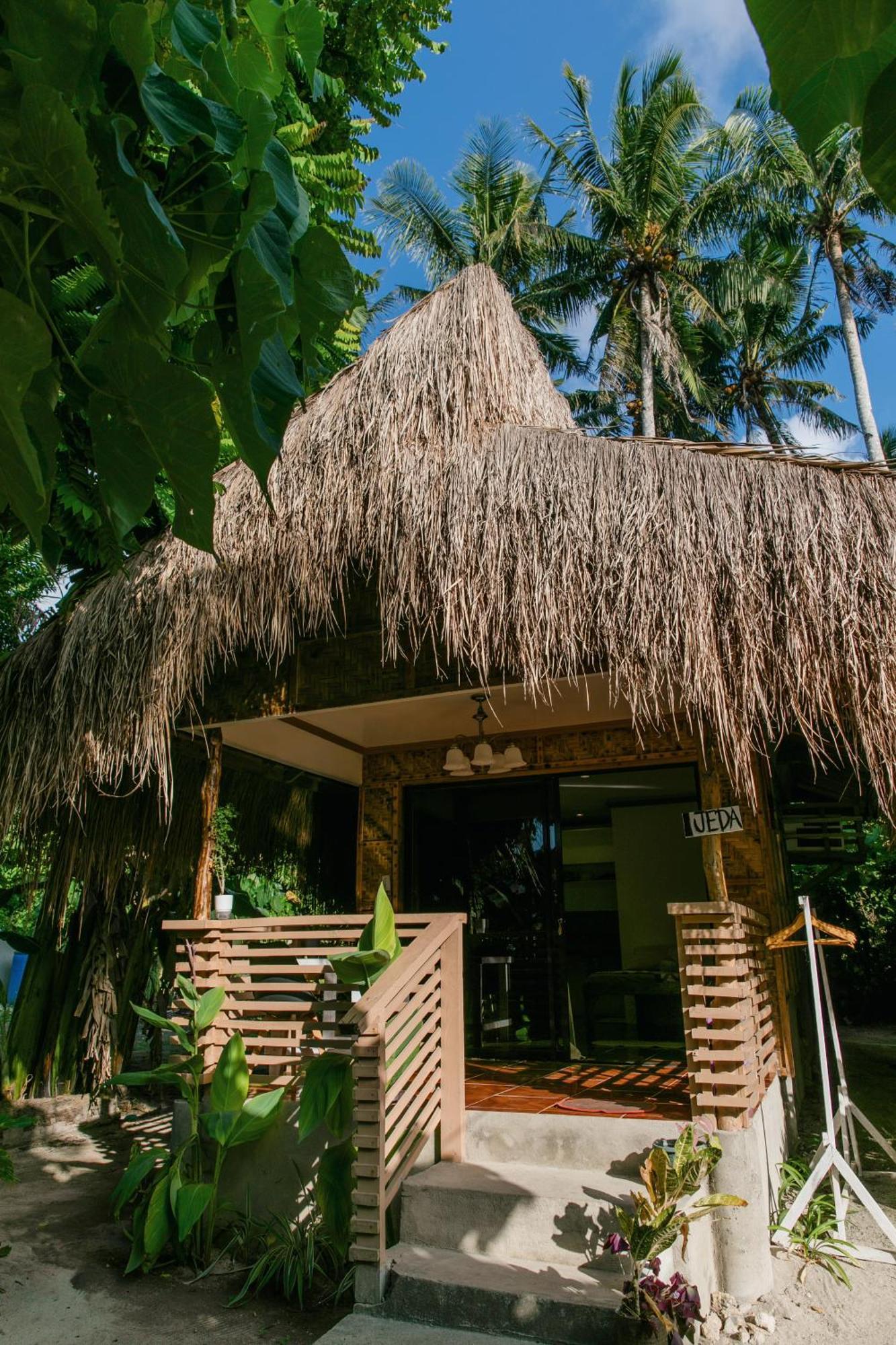 Ozen Freediving Hostel General Luna  Exterior photo